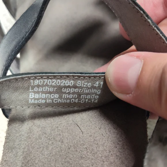 Dansko Black Strappy Sandals Versatile Comfort - Picture 7 of 8